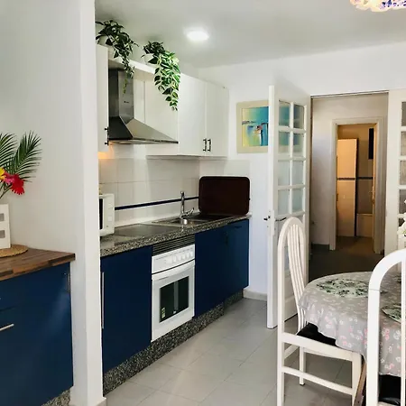 Apartment Florencia, With Pool & Wifi In Puerto Del Carmen Puerto del Carmen  Exterior photo